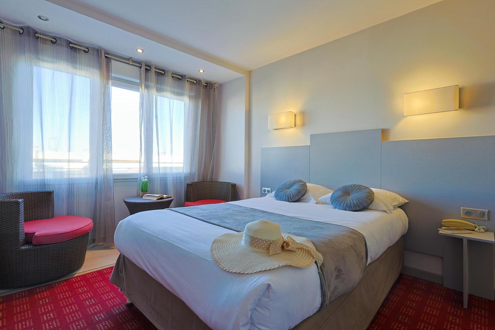 Logis Hôtel Mediterranee Port-la-Nouvelle Buitenkant foto